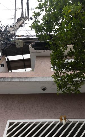Casa à venda com 130m², 2 quartos e 3 vagas Casa à venda com 130m², 2 quartos e 3 vagasFachada