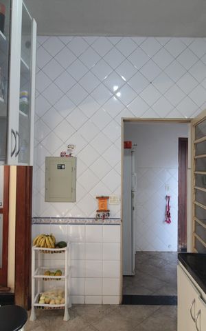 Casa à venda com 210m², 3 quartos e 2 vagasCozinha