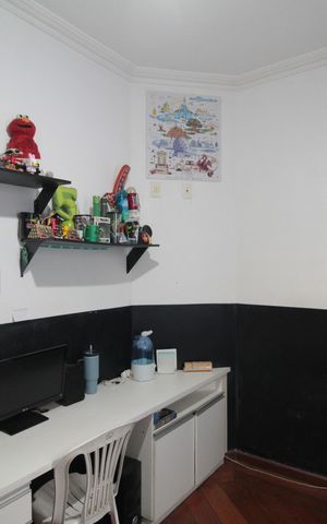 Casa à venda com 210m², 3 quartos e 2 vagasQuarto 1