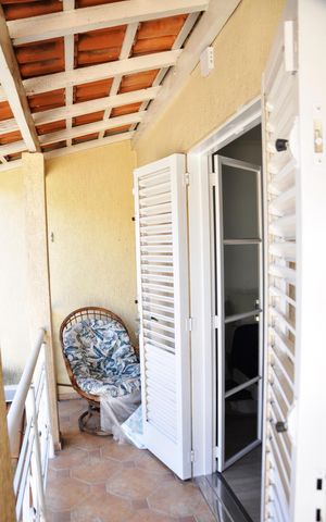 Casa para alugar com 311m², 4 quartos e 4 vagas Casa para alugar com 311m², 4 quartos e 4 vagasSacada Suíte 2