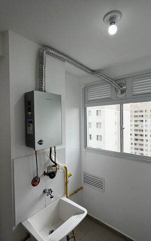 Apartamento à venda com 43m², 2 quartos e 1 vaga Apartamento à venda com 43m², 2 quartos e 1 vagaÁrea de Serviço