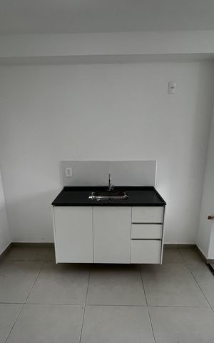 Apartamento à venda com 43m², 2 quartos e 1 vaga Apartamento à venda com 43m², 2 quartos e 1 vagaSala/Cozinha