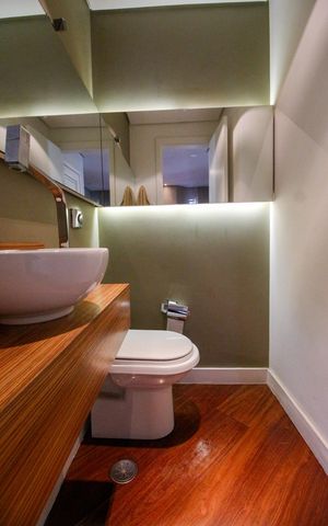 Apartamento à venda com 158m², 4 quartos e 2 vagasLavabo
