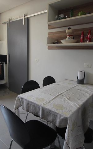 Apartamento à venda com 158m², 4 quartos e 2 vagasCozinha