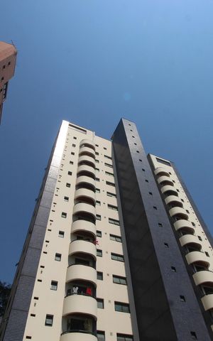 Apartamento à venda com 158m², 4 quartos e 2 vagasFachada do bloco