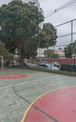 Apartamento à venda com 52m², 2 quartos e 1 vagaÁrea comum