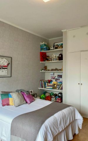 Apartamento à venda com 264m², 4 quartos e 2 vagasQuarto 3