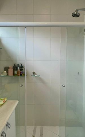Apartamento à venda com 264m², 4 quartos e 2 vagasBanheiro da Suíte