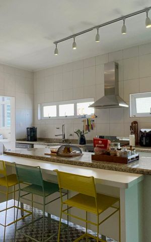 Apartamento à venda com 264m², 4 quartos e 2 vagasCozinha