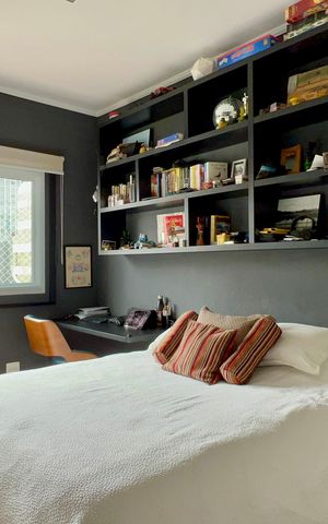 Apartamento à venda com 264m², 4 quartos e 2 vagasQuarto 1