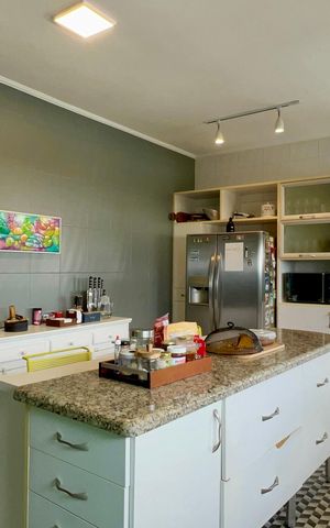 Apartamento à venda com 264m², 4 quartos e 2 vagasCozinha