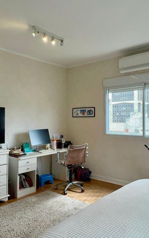 Apartamento à venda com 264m², 4 quartos e 2 vagasSuíte