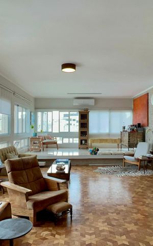 Apartamento à venda com 264m², 4 quartos e 2 vagasSala