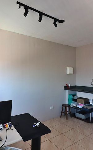 Casa à venda com 216m², 3 quartos e 2 vagasQuarto 3