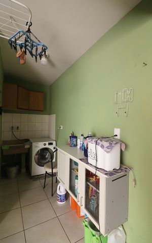 Casa à venda com 216m², 3 quartos e 2 vagasÁrea de Serviço