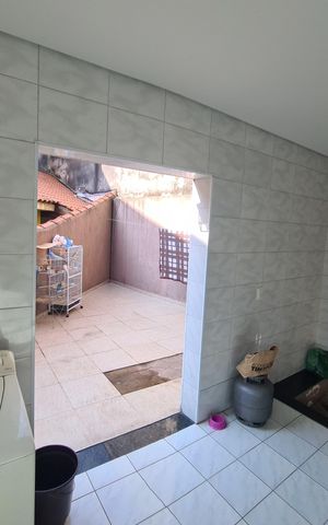 Casa à venda com 405m², 4 quartos e 6 vagas Casa à venda com 405m², 4 quartos e 6 vagasÁrea de Serviço