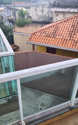 Casa à venda com 405m², 4 quartos e 6 vagas Casa à venda com 405m², 4 quartos e 6 vagasQuarto 1