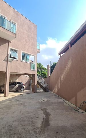 Casa à venda com 405m², 4 quartos e 6 vagas Casa à venda com 405m², 4 quartos e 6 vagasÁrea Externa