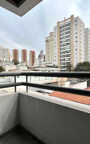 Apartamento à venda com 70m², 3 quartos e 1 vaga Apartamento à venda com 70m², 3 quartos e 1 vagaVaranda