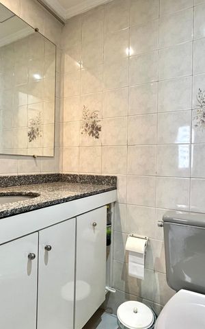 Apartamento à venda com 70m², 3 quartos e 1 vaga Apartamento à venda com 70m², 3 quartos e 1 vagaBanheiro social