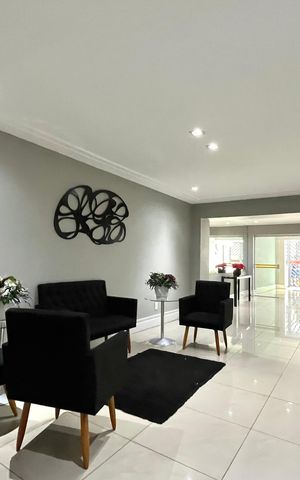 Apartamento à venda com 70m², 3 quartos e 1 vaga Apartamento à venda com 70m², 3 quartos e 1 vagaHall social