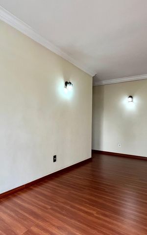 Apartamento à venda com 70m², 3 quartos e 1 vaga Apartamento à venda com 70m², 3 quartos e 1 vagaSala