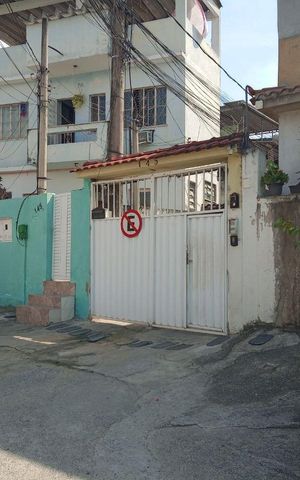 Casa para alugar com 80m², 2 quartos e 1 vaga Casa para alugar com 80m², 2 quartos e 1 vagaFachada