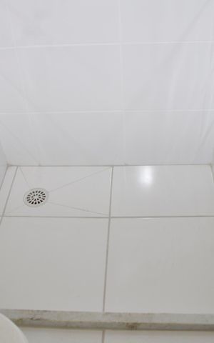 Apartamento à venda com 42m², 2 quartos e 1 vaga Apartamento à venda com 42m², 2 quartos e 1 vagaBanheiro Social