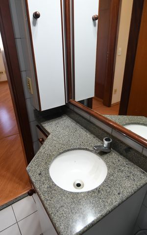 Apartamento à venda com 95m², 3 quartos e 1 vagaBanheiro 2