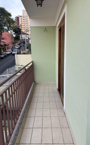Casa à venda com 172m², 3 quartos e 5 vagas