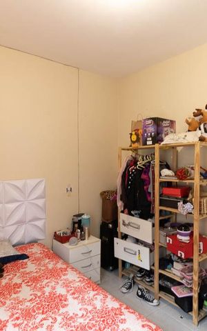 Casa à venda com 200m², 5 quartos e 1 vaga Casa à venda com 200m², 5 quartos e 1 vagaSuíte da Casa 1