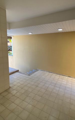Casa de condomínio para alugar com 330m², 5 quartos e 2 vagas Casa de condomínio para alugar com 330m², 5 quartos e 2 vagasÁrea de Serviço