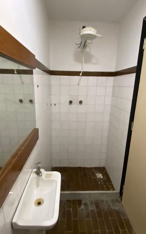 Casa de condomínio para alugar com 330m², 5 quartos e 2 vagas Casa de condomínio para alugar com 330m², 5 quartos e 2 vagasBanheiro - Serviço