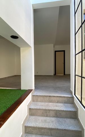 Casa de condomínio para alugar com 330m², 5 quartos e 2 vagas Casa de condomínio para alugar com 330m², 5 quartos e 2 vagasHall de Entrada