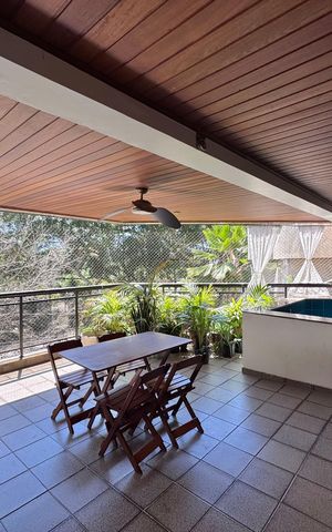 Apartamento à venda com 180m², 5 quartos e 2 vagas Apartamento à venda com 180m², 5 quartos e 2 vagasVaranda da Sala