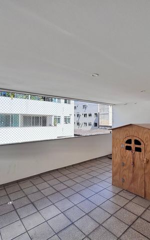 Apartamento à venda com 180m², 5 quartos e 2 vagas Apartamento à venda com 180m², 5 quartos e 2 vagasVaranda da Suíte