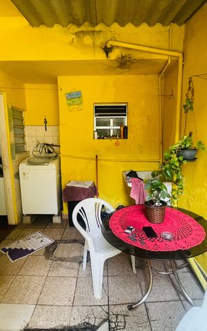 Casa à venda com 170m², 1 quarto e 1 vaga Casa à venda com 170m², 1 quarto e 1 vagaÁrea de Serviço