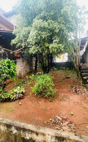Casa à venda com 170m², 1 quarto e 1 vaga Casa à venda com 170m², 1 quarto e 1 vagaPomar