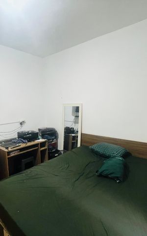 Casa à venda com 170m², 1 quarto e 1 vaga Casa à venda com 170m², 1 quarto e 1 vagaQuarto