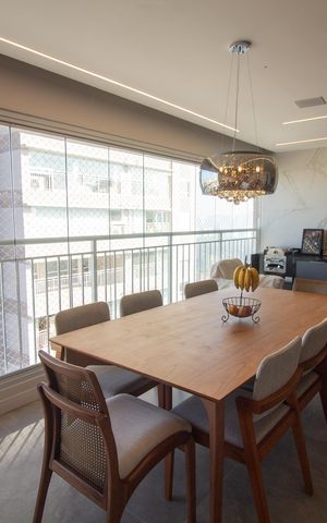 Apartamento à venda com 83m², 2 quartos e 1 vaga Apartamento à venda com 83m², 2 quartos e 1 vagaSala de Jantar