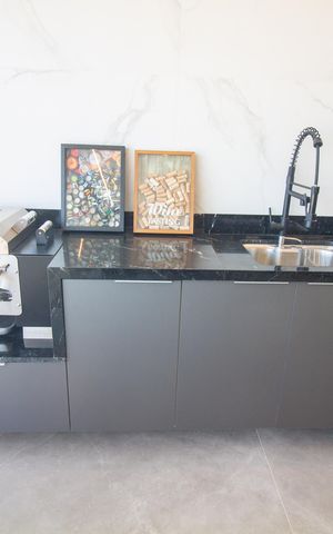 Apartamento à venda com 83m², 2 quartos e 1 vaga Apartamento à venda com 83m², 2 quartos e 1 vagaSala de Jantar - Churrasqueira