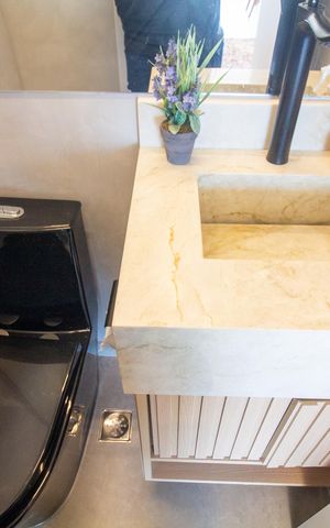 Apartamento à venda com 83m², 2 quartos e 1 vaga Apartamento à venda com 83m², 2 quartos e 1 vagaLavabo