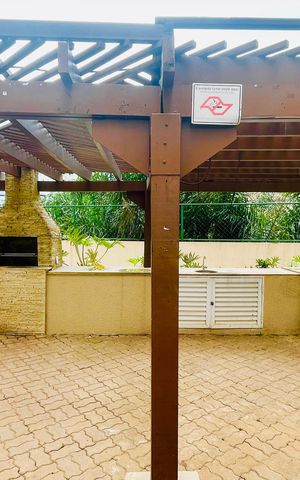 Apartamento à venda com 114m², 3 quartos e 2 vagas Apartamento à venda com 114m², 3 quartos e 2 vagasÁrea comum - Churrasqueira