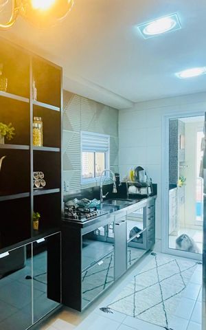 Apartamento à venda com 114m², 3 quartos e 2 vagas Apartamento à venda com 114m², 3 quartos e 2 vagasCozinha
