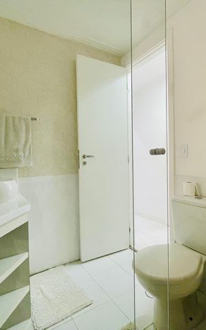 Apartamento à venda com 114m², 3 quartos e 2 vagas Apartamento à venda com 114m², 3 quartos e 2 vagasBanheiro 2
