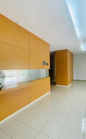 Apartamento à venda com 114m², 3 quartos e 2 vagas Apartamento à venda com 114m², 3 quartos e 2 vagasHall de entrada