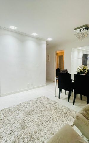 Apartamento à venda com 114m², 3 quartos e 2 vagas Apartamento à venda com 114m², 3 quartos e 2 vagasSala