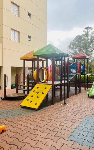 Apartamento à venda com 114m², 3 quartos e 2 vagas Apartamento à venda com 114m², 3 quartos e 2 vagasPlayground