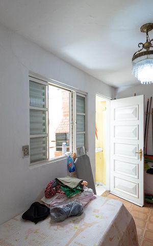 Casa à venda com 169m², 3 quartos e 2 vagas Casa à venda com 169m², 3 quartos e 2 vagasQuarto de Serviço