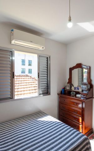 Casa à venda com 169m², 3 quartos e 2 vagas Casa à venda com 169m², 3 quartos e 2 vagasQuarto 2